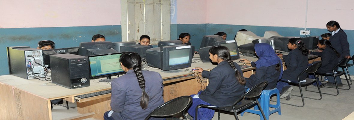 Watch Computer Lab Image Laboratories – Sunrise Senior Secondary School, Saloni